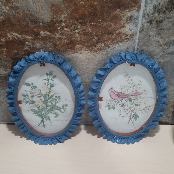 Vintage Bird Floral Pictures on Fabric Hoop Frame Set of 2 Goldfinches Red Robin - Picture 13 of 13